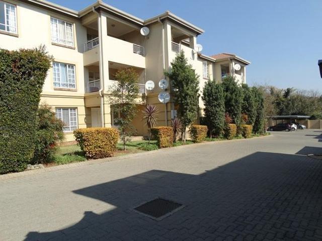 Apartment for rent in Ferndale, Randburg