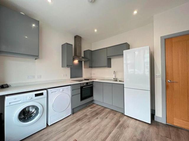 Apartment for rent in Abbey Park, Barton In Fabis