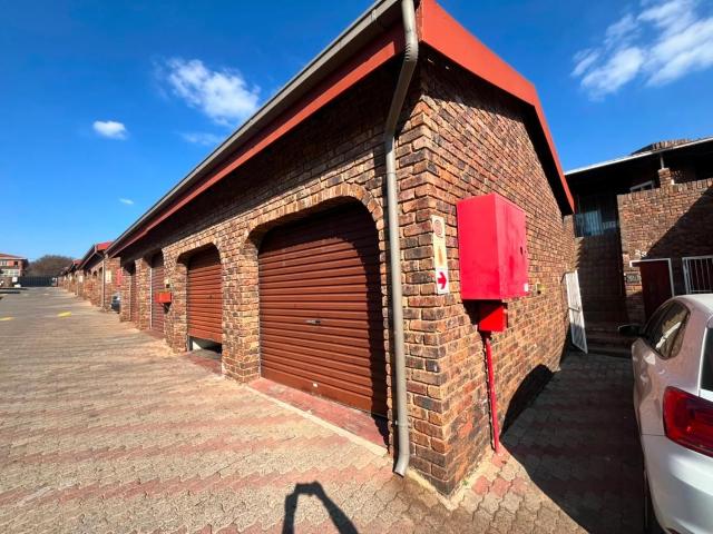 Apartment for rent in Nooitgedacht, Gauteng