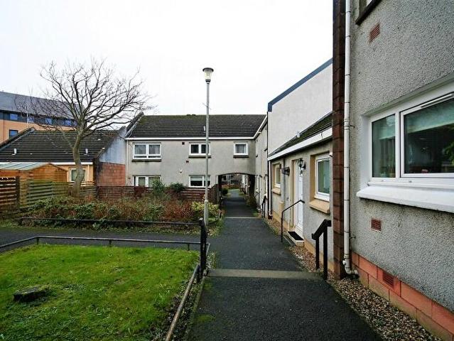 Apartment for rent in Auchinairn, Bishopbriggs