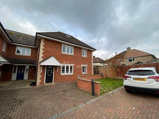 Apartment for rent in New Marston, The Slade