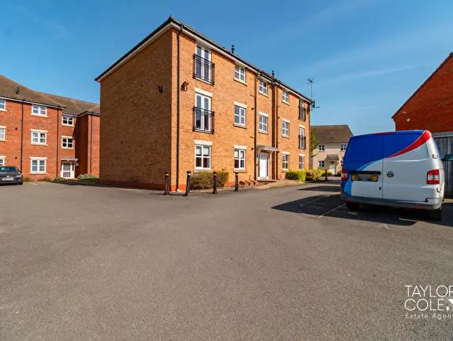 Apartment for rent in Kettlebrook, Staffordshire