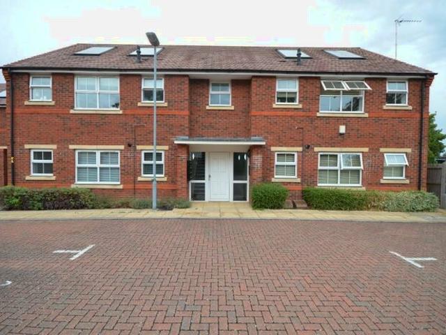 Apartment for rent in Green Park, Milton Keynes