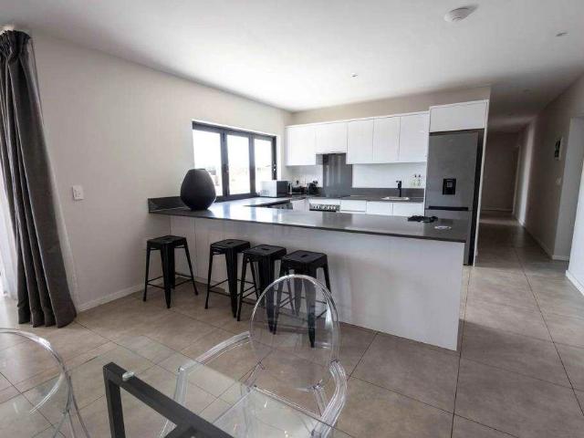 Apartment for rent in Rosebank, Gauteng