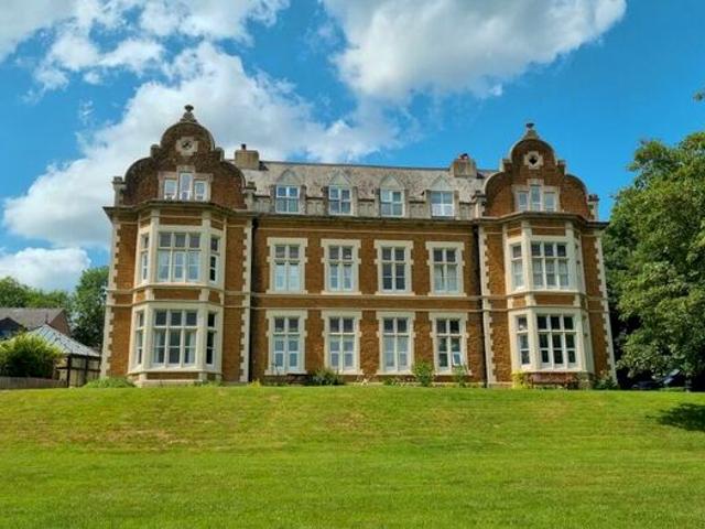 Apartment for rent in Brentingby, Leicestershire