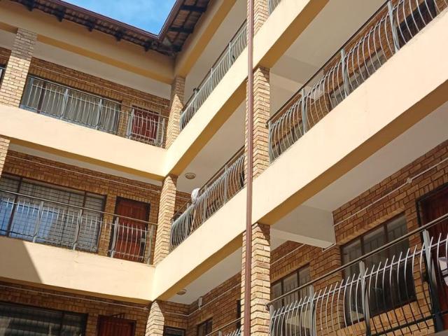 Apartment for rent in Mohlakeng, Gauteng