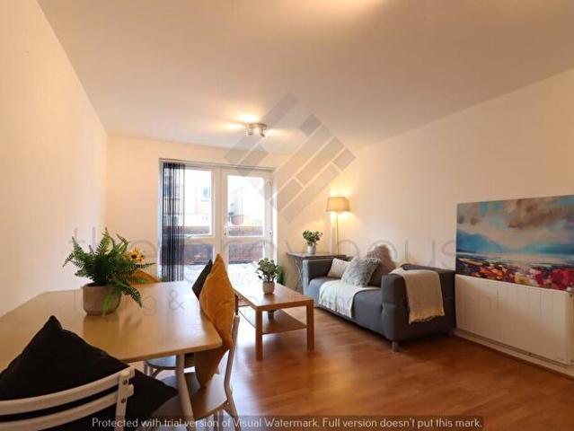 Apartment for rent in Waterfront, Swansea