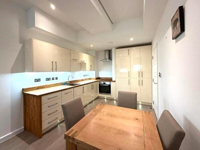 Apartment for rent in The Meadows, Haddon