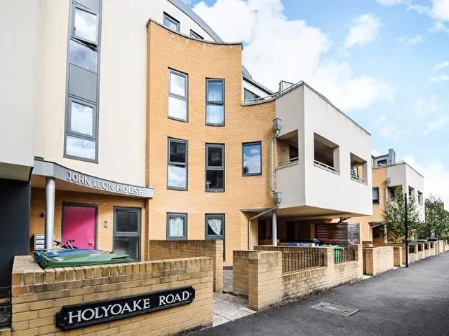 Apartment for rent in Headington Shops, The Slade
