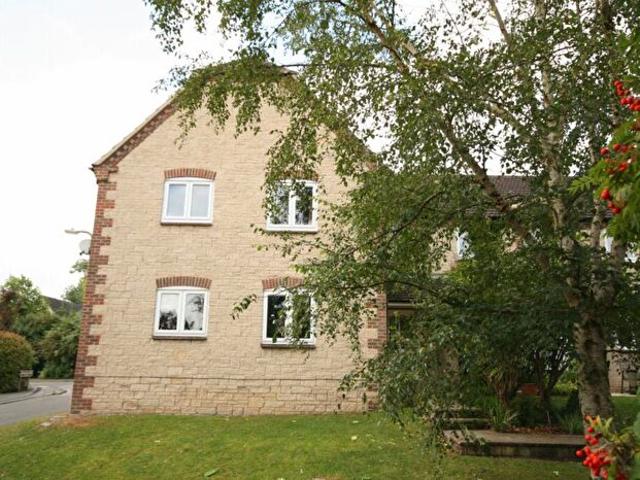 Apartment for rent in Berrick Salome, Oxfordshire
