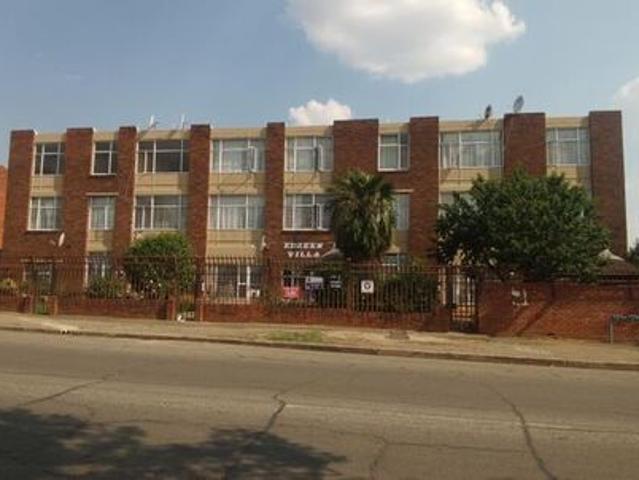 Apartment for rent in Rhodesfield, Kempton Park