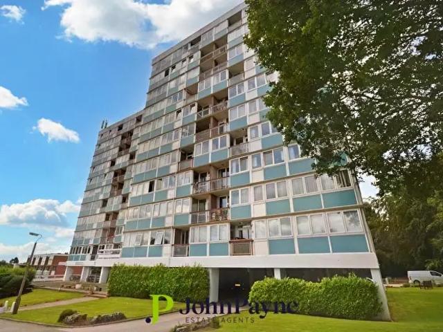 Apartment for rent in Stivichall, West Midlands