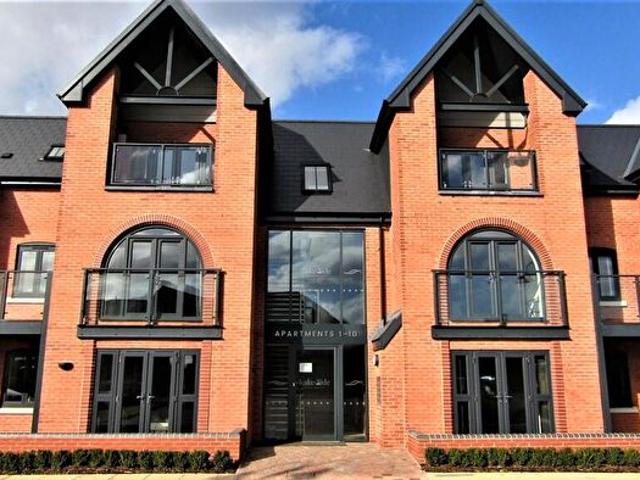 Apartment for rent in Beamhurst, Staffordshire