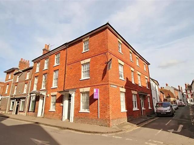 Apartment for rent in Caldecott, Dromore