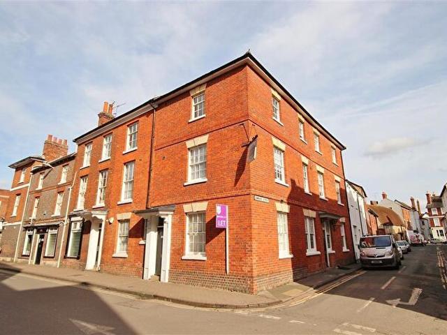 Apartment for rent in Caldecott, Dromore