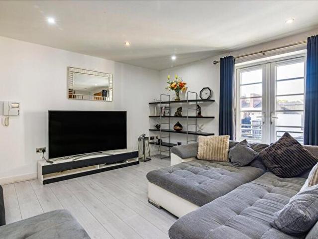 Apartment for rent in The Meadows, Haddon