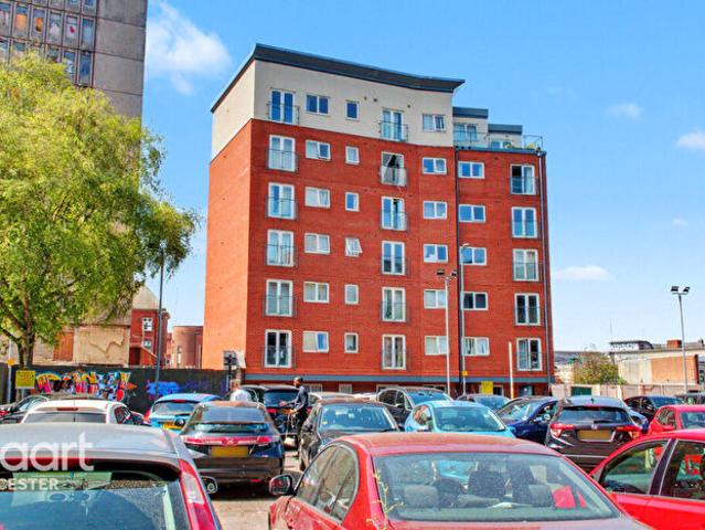 Apartment for rent in St Matthew's, Old Wharf