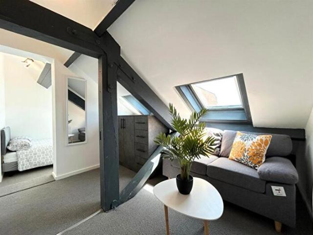 Apartment for rent in Highfields, Old Wharf