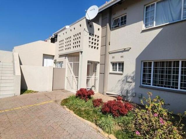 Apartment for rent in Malanshof, Randburg