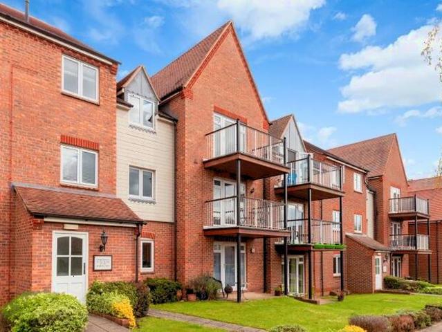 Apartment for rent in Caldecott, Dromore