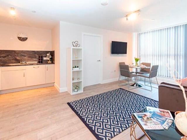 Apartment for rent in Black Friars, Old Wharf