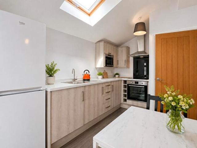 Apartment for rent in Abbey Park, Barton In Fabis