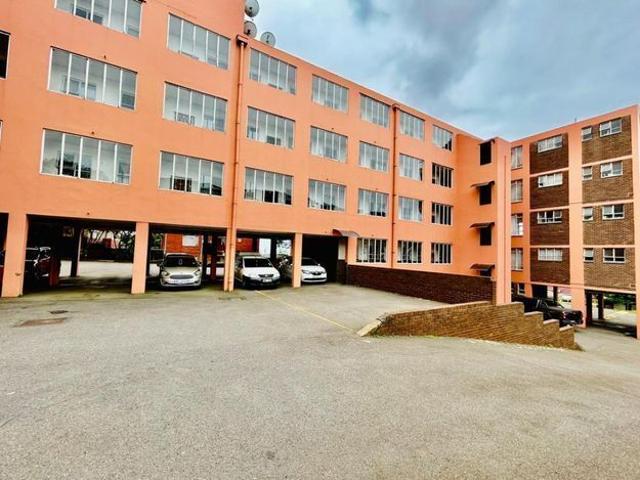 Apartment for rent in Seaview, Kwazulu-natal