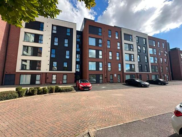 Apartment for rent in Eastern Green, West Midlands