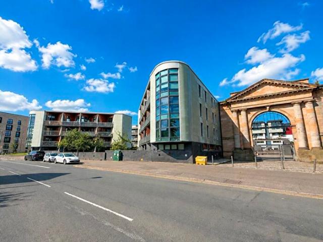 Apartment for rent in Calton, Scotland
