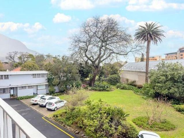 Apartment for rent in Cape Town Ward 59, Cape Town