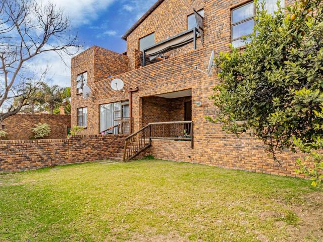 Apartment for rent in North & Sandton, Randburg