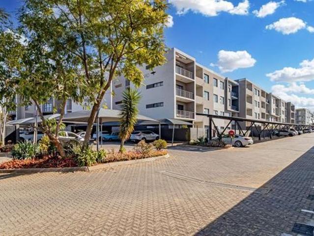 Apartment for rent in North & Sandton, Randburg