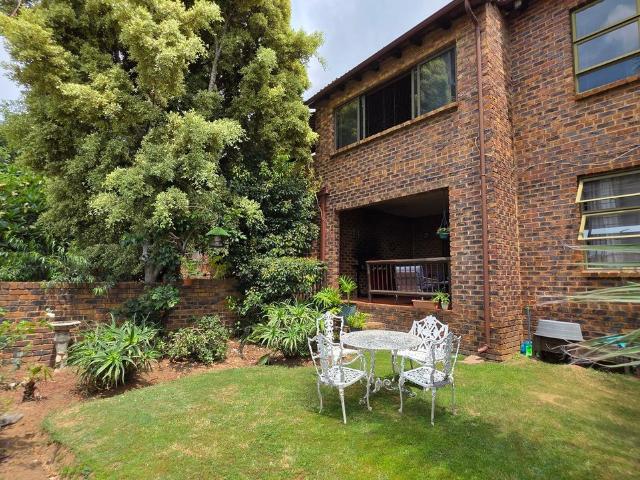 Apartment for rent in North & Sandton, Randburg
