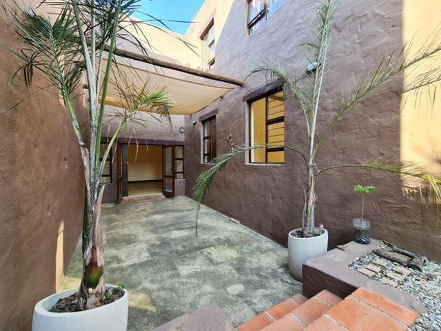 Apartment for rent in North Riding, Randburg