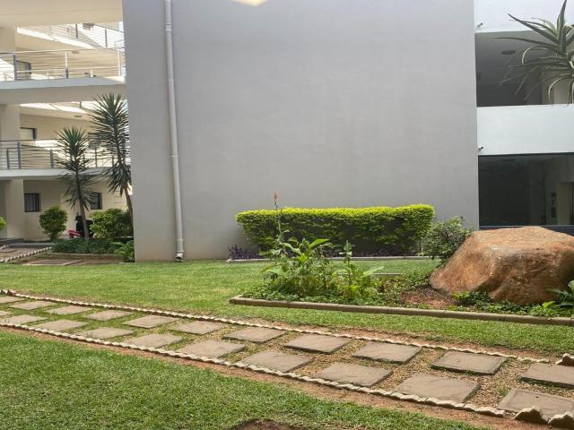 Apartment for rent in North & Sandton, Randburg