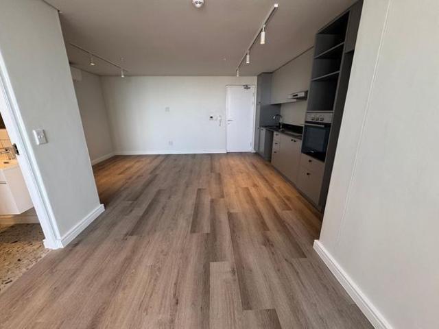 Apartment for rent in Cape Town Ward 115, Cape Town