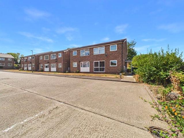 Apartment for rent in Berrick Salome, Oxfordshire