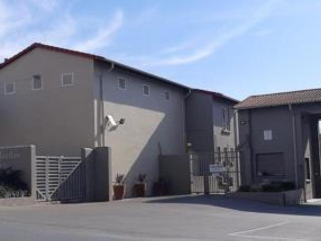 Apartment for rent in Paulshof, Alexandra