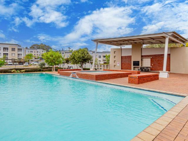 Apartment for rent in Paulshof, Alexandra