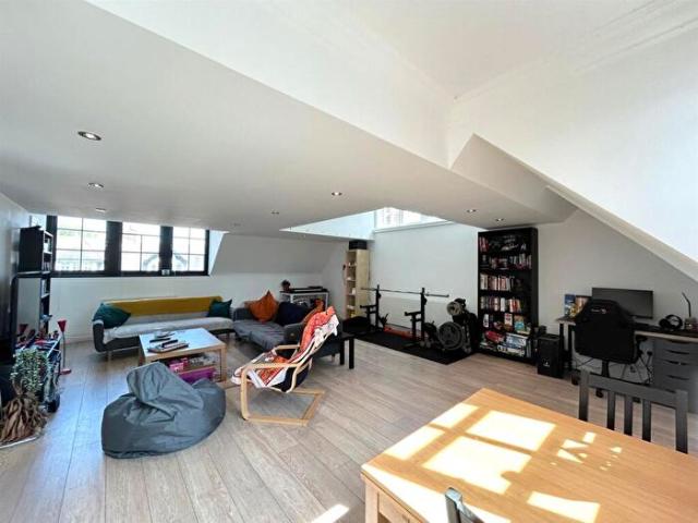 Apartment for rent in Knighton, Old Wharf