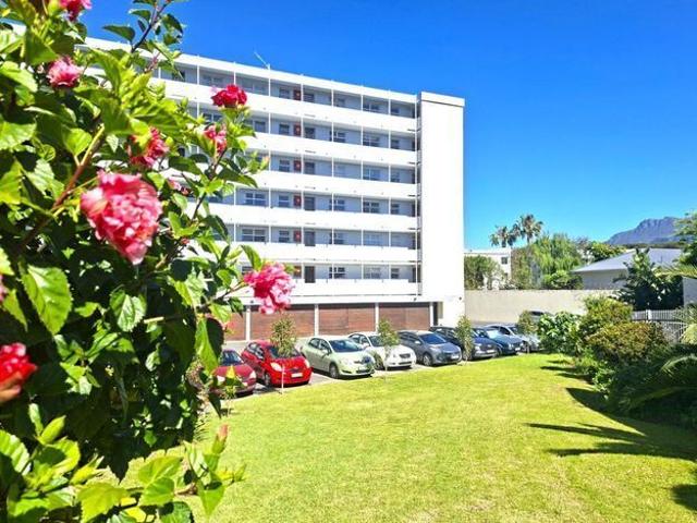 Apartment for rent in Plumstead, Cape Town