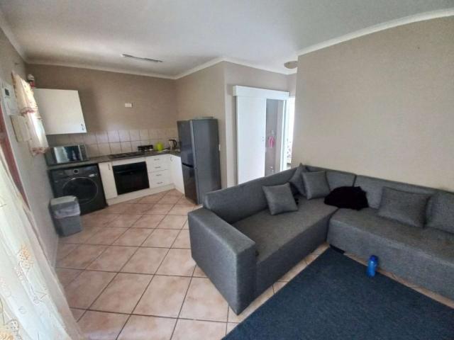 Apartment for rent in Mohlakeng, Gauteng