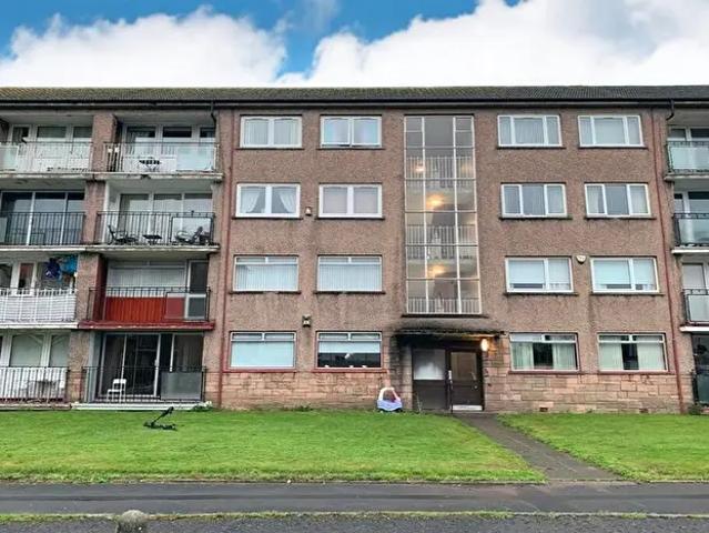 Apartment for rent in Loanhead, Renfrew