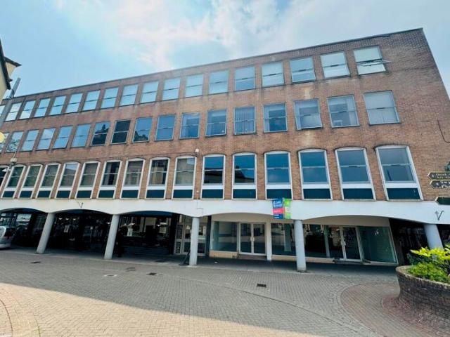 Apartment for rent in Carmarthen, Wales