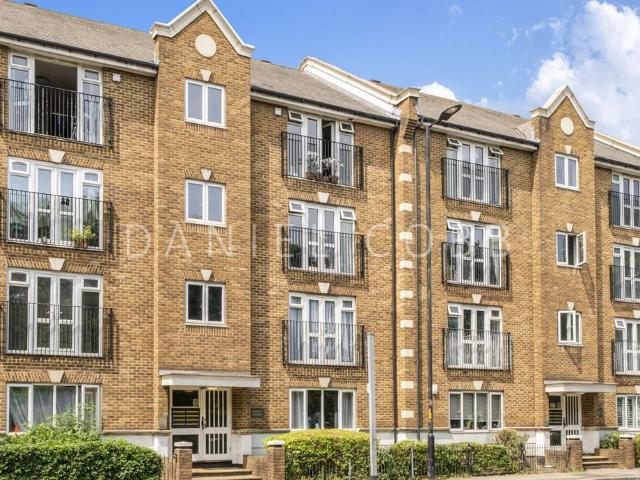 Apartment for rent in Camberwell, Greater London