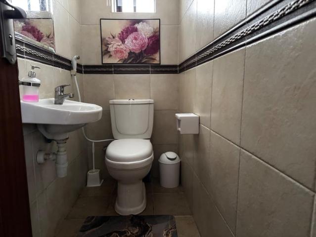 Apartment for rent in Westlands, Riverside