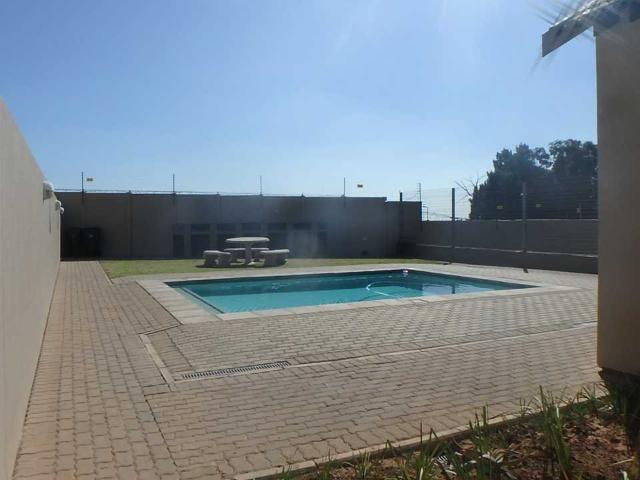 Apartment for rent in Nooitgedacht, Gauteng