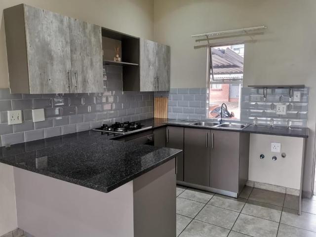 Apartment for rent in Nooitgedacht, Gauteng