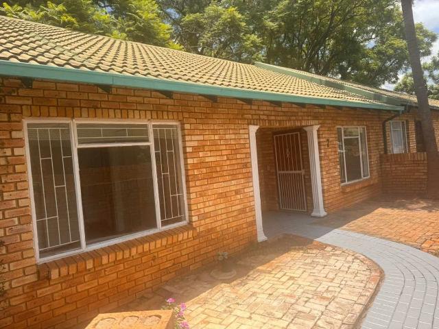 Apartment for rent in Tlhabane, North West