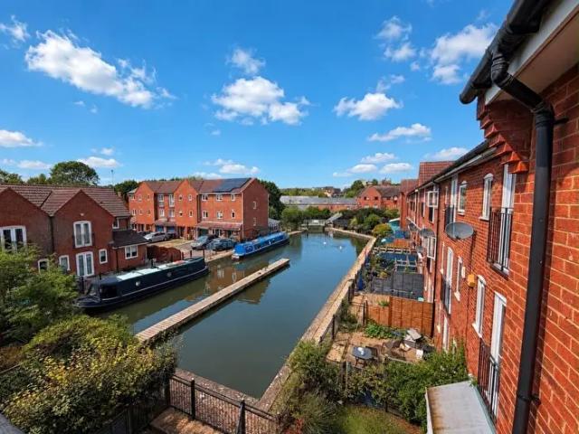 Apartment for rent in Bletchley and Fenny Stratford, Fenny Stratford